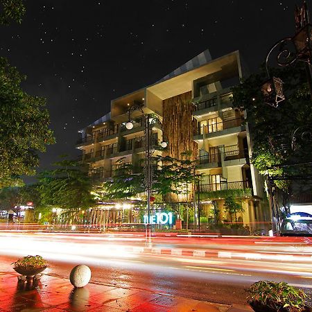 Hotel The 1O1 Bandung Dago Extérieur photo